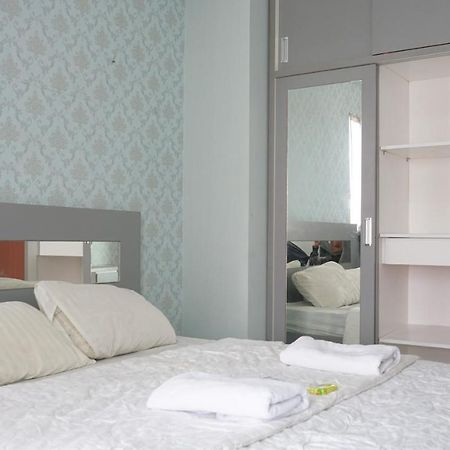 Green Lake View Just Sleep & Cozy Hotell Pondokcabe Hilir Eksteriør bilde